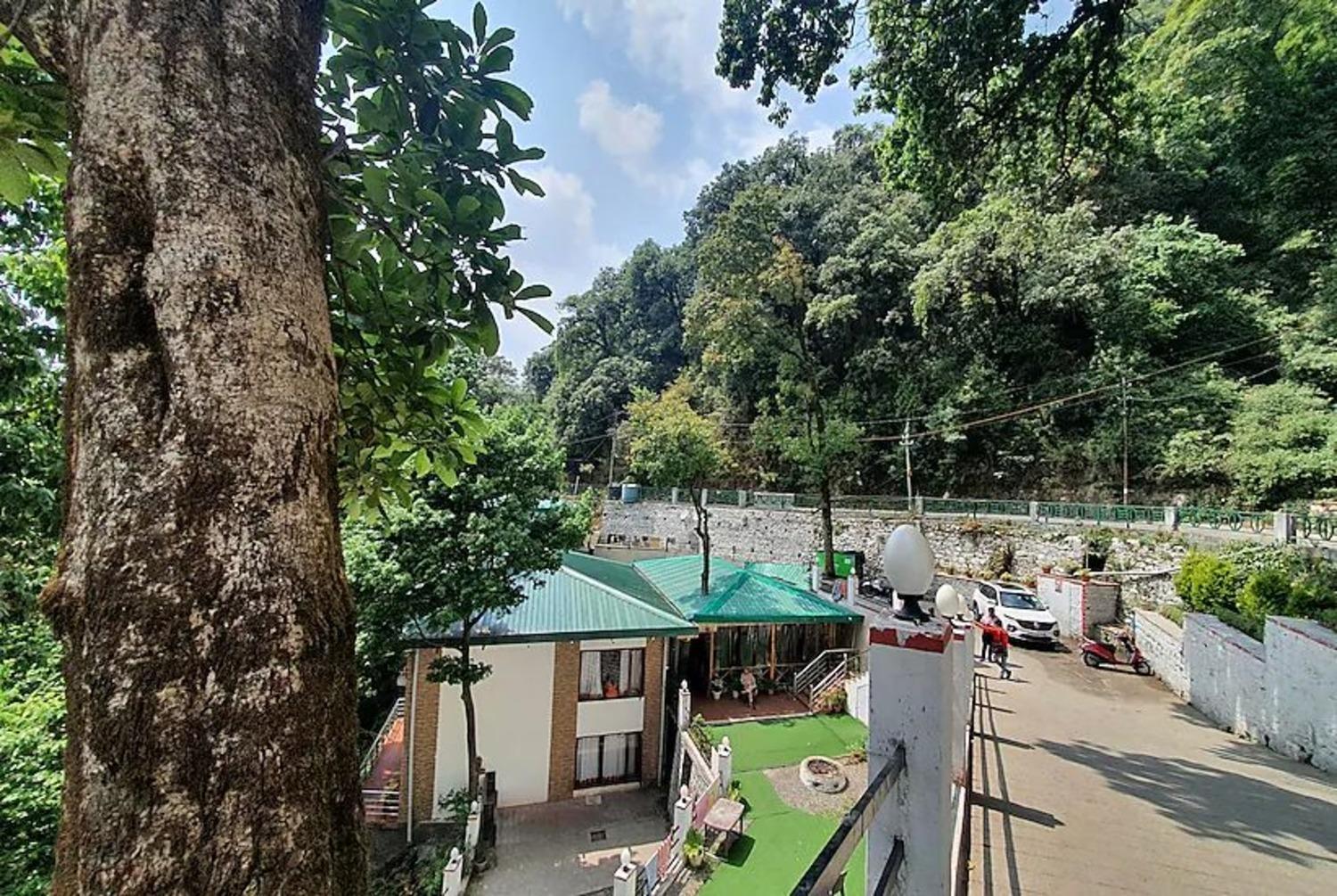 Aura Stays By Mm Hotel Mussoorie Buitenkant foto